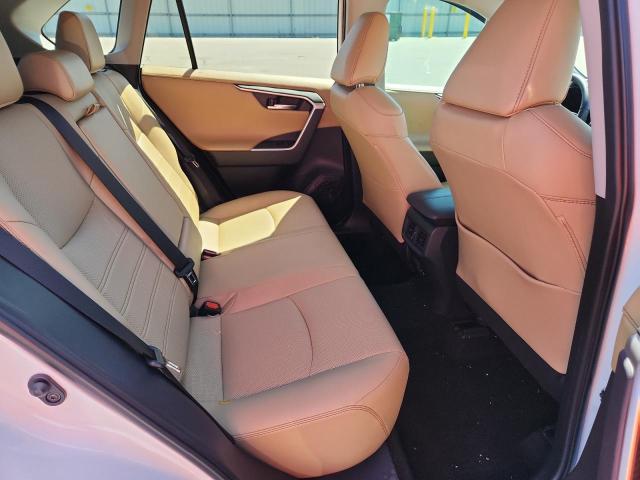 2T3Y1RFV7KC009219 - 2019 TOYOTA RAV4 LIMITED Biały zdjęcie 10