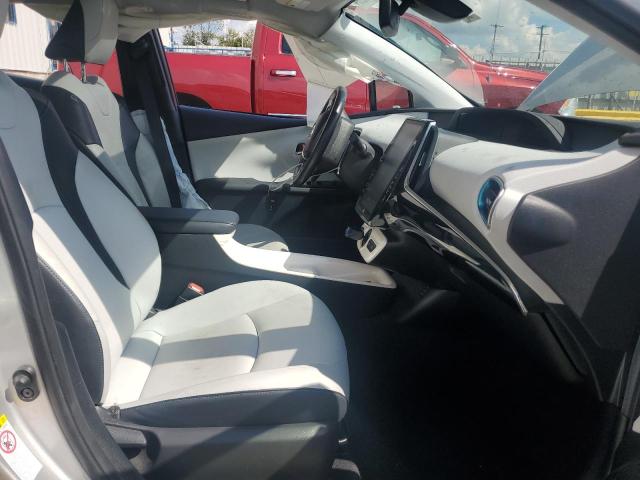 JTDKARFU7J3554673 - 2018 TOYOTA PRIUS SILVER photo 7