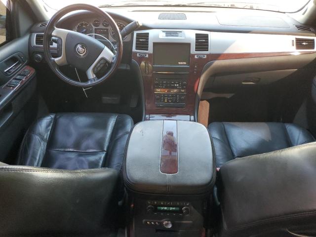 1GYS4BEFXBR147179 - 2011 CADILLAC ESCALADE LUXURY Білий фото 8