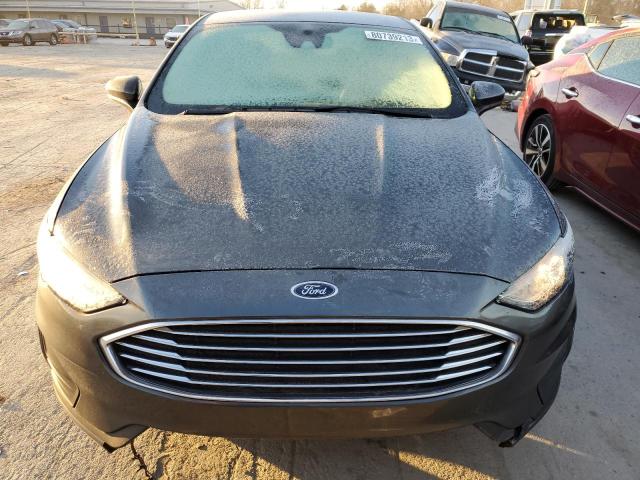 3FA6P0HD9KR267305 - 2019 FORD FUSION SE GRAY photo 5