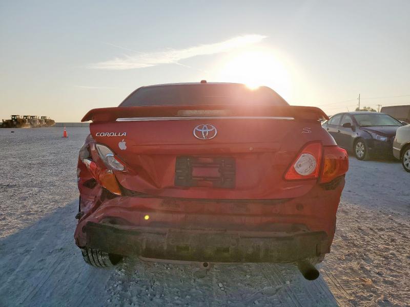 2T1BU4EE9AC422476 - 2010 TOYOTA COROLLA BASE 红色 照片 6