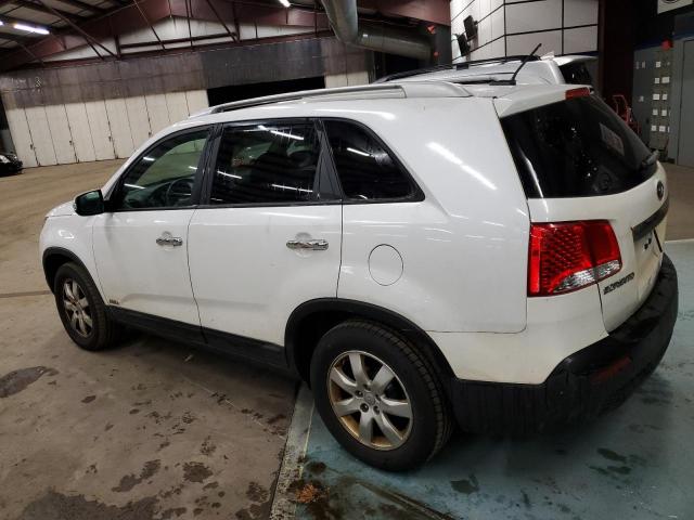 5XYKTDA27DG319077 - 2013 KIA SORENTO LX WHITE photo 2