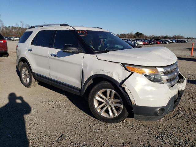 1FMHK7D80BGA44978 - 2011 FORD EXPLORER XLT WHITE photo 4