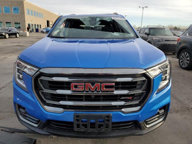 3GKALYEG1RL223698 - 2024 GMC TERRAIN AT4 BLUE photo 5