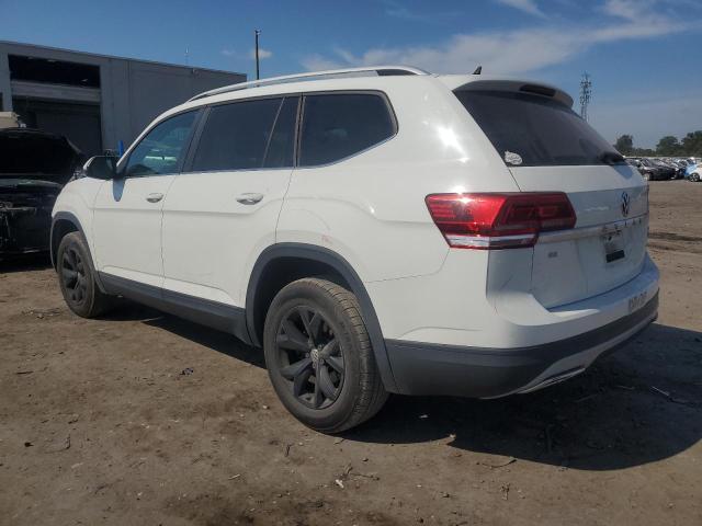 1V2KR2CA7JC530317 - 2018 VOLKSWAGEN ATLAS SE Білий фото 2