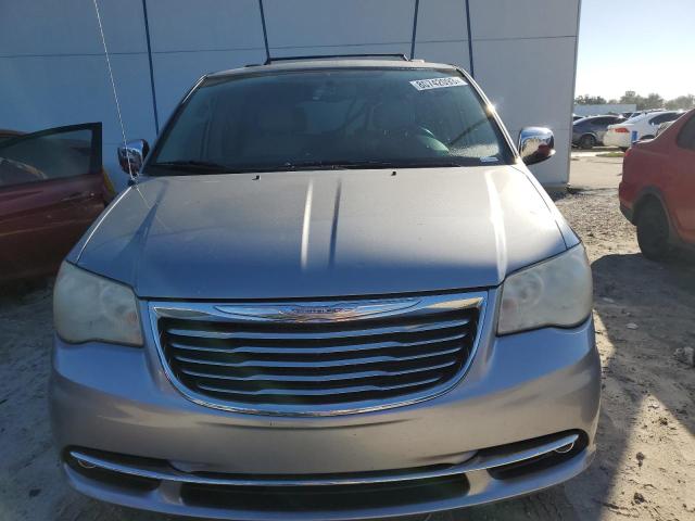 2C4RC1CG0DR807790 - 2013 CHRYSLER TOWN & COU TOURING L SILVER photo 5