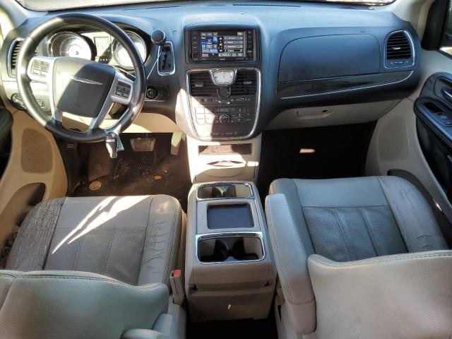 2C4RC1CG0DR807790 - 2013 CHRYSLER TOWN & COU TOURING L SILVER photo 8