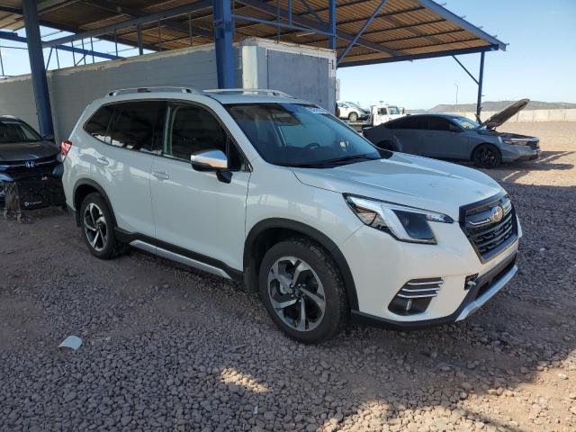 JF2SKAMC4RH461182 - 2024 SUBARU FORESTER TOURING 白色 照片 4