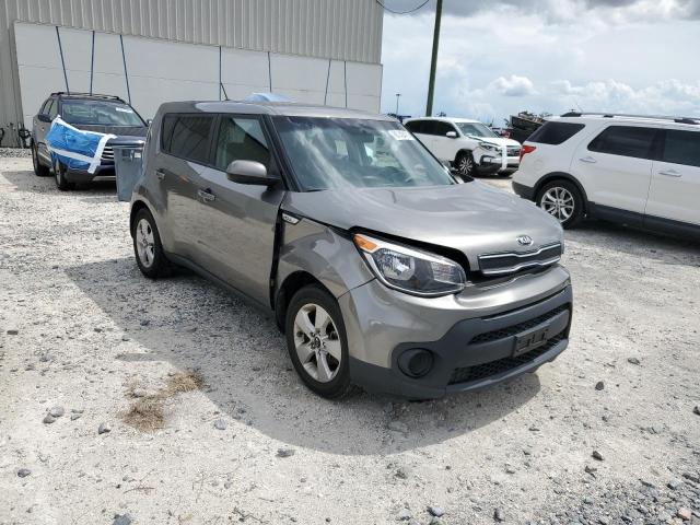 KNDJN2A21K7688103 - 2019 KIA SOUL GRAY photo 4