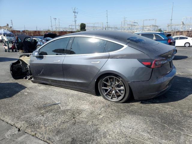 5YJ3E1EA0KF356426 - 2019 TESLA MODEL 3 灰色 照片 2