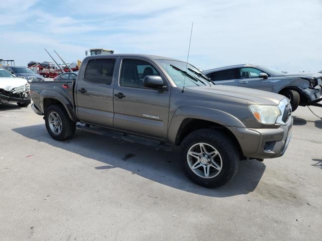 5TFJX4GNXDX019189 - 2013 TOYOTA TACOMA DOUBLE CAB 棕色 照片 4