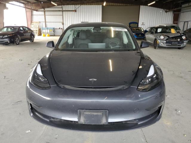 5YJ3E1EB1PF386714 - 2023 TESLA MODEL 3 Gri fotoğraf 5
