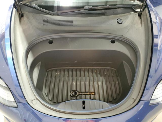 5YJ3E1EA6NF371968 - 2022 TESLA MODEL 3 蓝色 照片 11