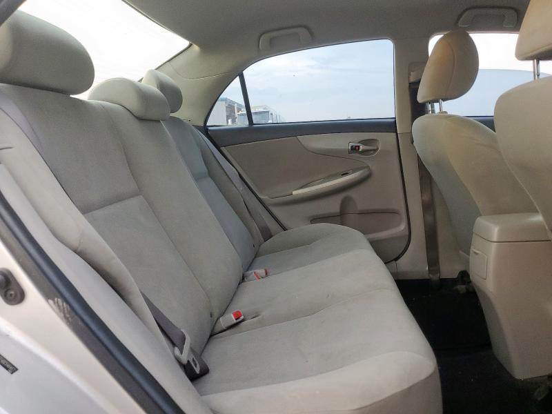 2T1BU4EE4BC546463 - 2011 TOYOTA COROLLA BASE SILVER photo 10