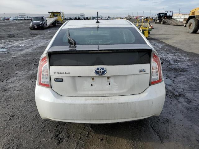 JTDKN3DU1D1636936 - 2013 TOYOTA PRIUS WHITE photo 6