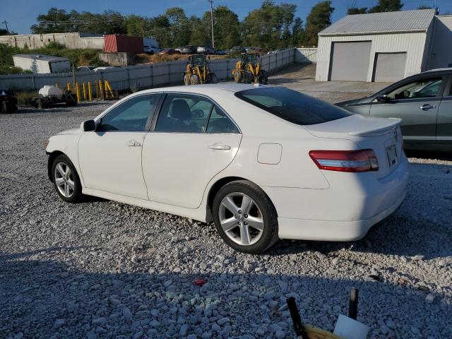 4T1BF3EKXBU665983 - 2011 TOYOTA CAMRY BASE أبيض صورة 2