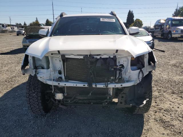 3TMDZ5BN4HM030625 - 2017 TOYOTA TACOMA DOUBLE CAB WHITE photo 5