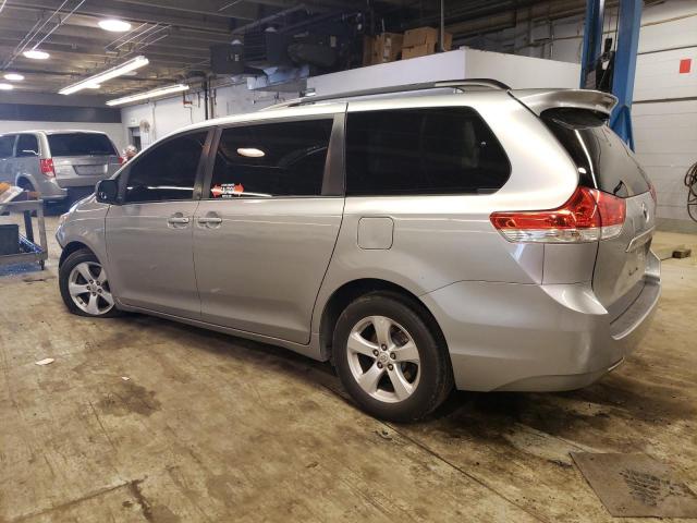 5TDKK3DC7BS122394 - 2011 TOYOTA SIENNA LE SILVER photo 2