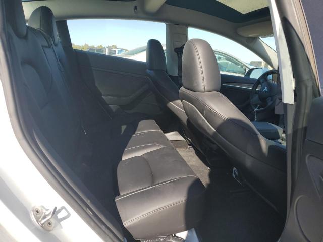 5YJ3E1EA9PF603269 - 2023 TESLA MODEL 3 Weiß Foto 10