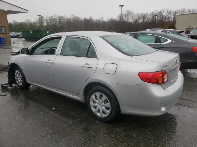 2T1BU40E69C020904 - 2009 TOYOTA COROLLA BASE SILVER photo 2