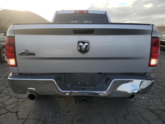 1C6RR7GT0FS693811 - 2015 RAM 1500 SLT SILVER photo 6