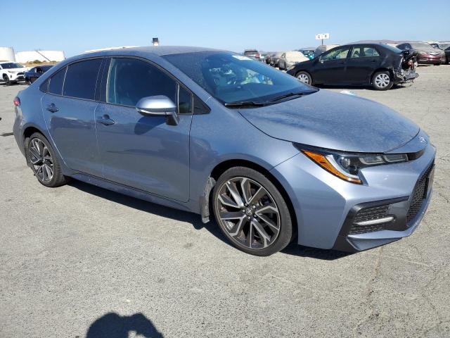 5YFS4MCE8NP107497 - 2022 TOYOTA COROLLA SE GRAY photo 4