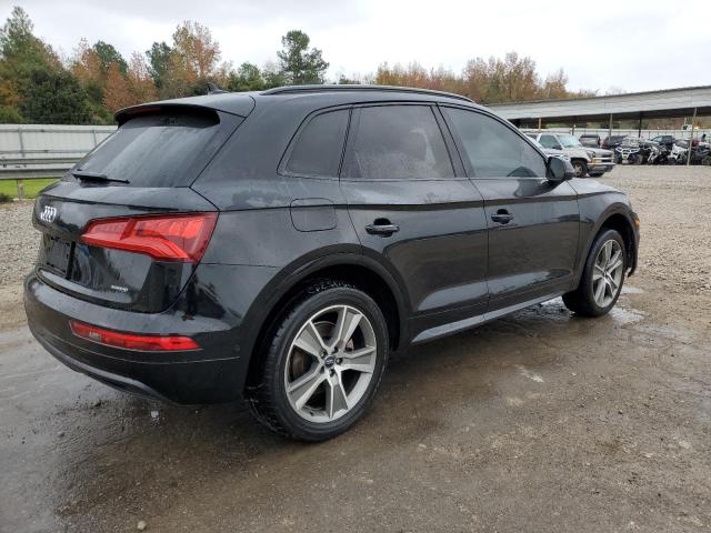 WA1CNAFY7K2028980 - 2019 AUDI Q5 PRESTIGE 黑色 照片 3