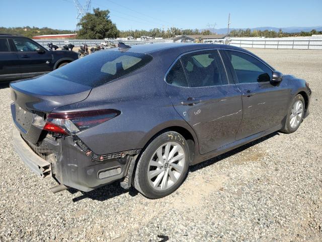 4T1C11AK7PU096854 - 2023 TOYOTA CAMRY LE GRAY photo 3