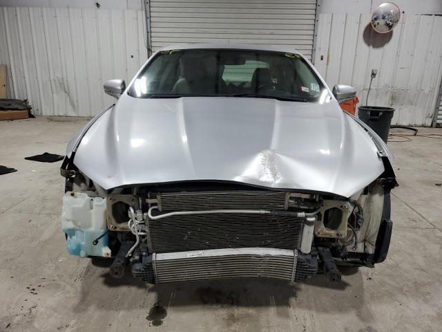 3FA6P0H94HR197586 - 2017 FORD FUSION SE SILVER photo 5