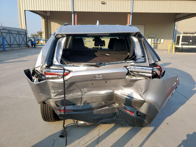 JTMH1RFVXMD523337 - 2021 TOYOTA RAV4 LE SILVER photo 6