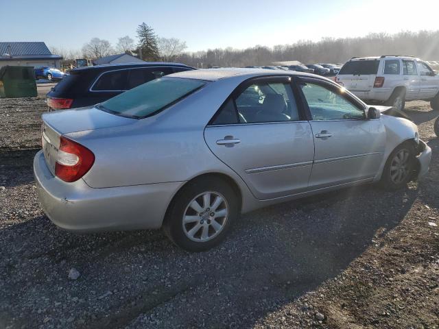 4T1BF30K84U586483 - 2004 TOYOTA CAMRY LE SILVER photo 3