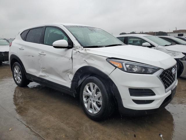 KM8J23A43KU986567 - 2019 HYUNDAI TUCSON SE WHITE photo 4