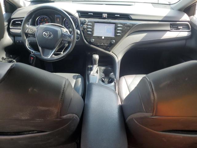 4T1B11HK8KU247548 - 2019 TOYOTA CAMRY L GRAY photo 8