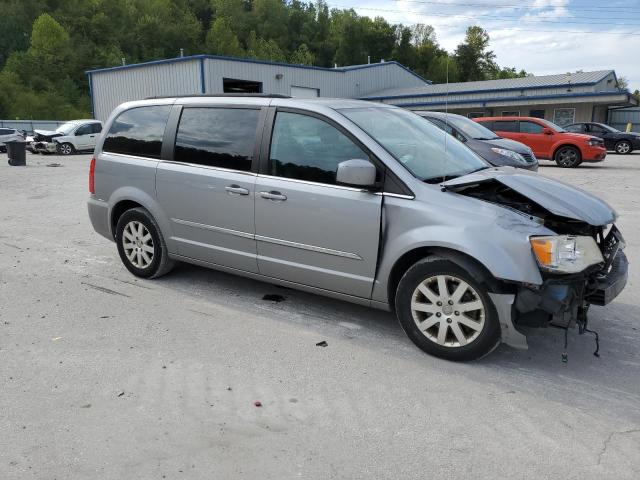 2C4RC1BG6DR547820 - 2013 CHRYSLER TOWN & COU TOURING SILVER photo 4