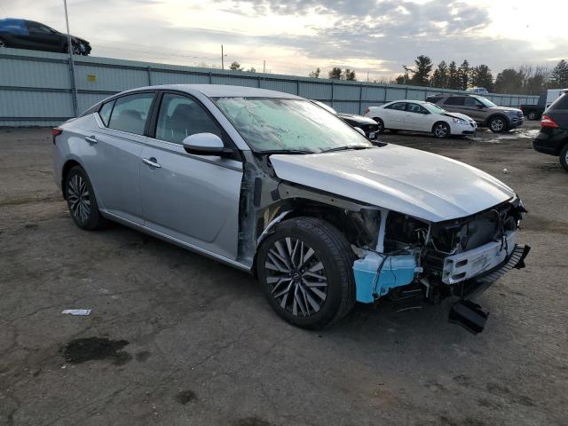 1N4BL4DV5PN355665 - 2023 NISSAN ALTIMA SV SILVER photo 4