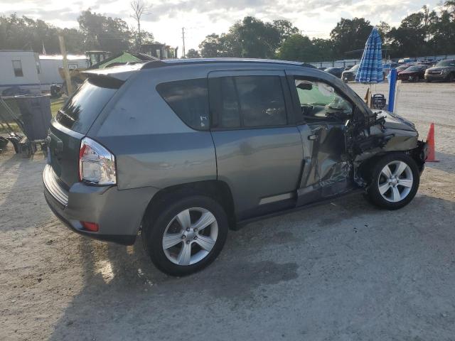 1C4NJDBB9CD559097 - 2012 JEEP COMPASS SPORT GRAY photo 3