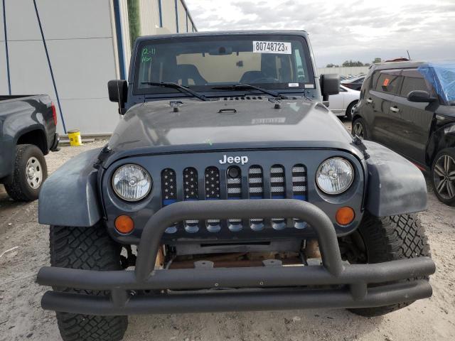 1J4FA24138L533888 - 2008 JEEP WRANGLER X GRAY photo 5