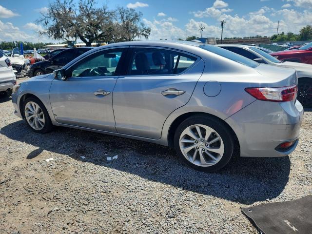 19UDE2F31JA004362 - 2018 ACURA ILX BASE WATCH PLUS SILVER photo 2