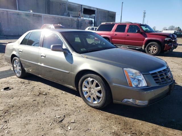 1G6KH5EY3AU137721 - 2010 CADILLAC DTS PREMIUM COLLECTION GOLD photo 4