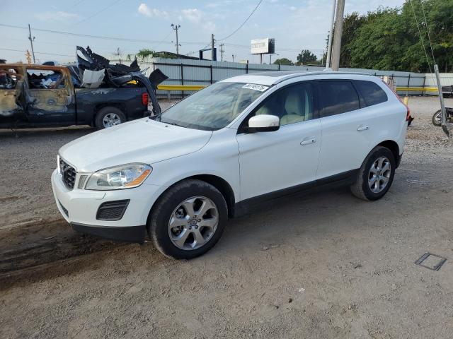 2013 VOLVO XC60 3.2, 