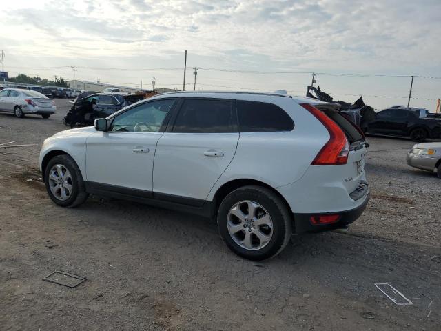 YV4952DL7D2454052 - 2013 VOLVO XC60 3.2 WHITE photo 2