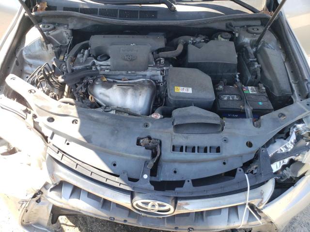 4T1BF1FK8HU447522 - 2017 TOYOTA CAMRY LE SILVER photo 11