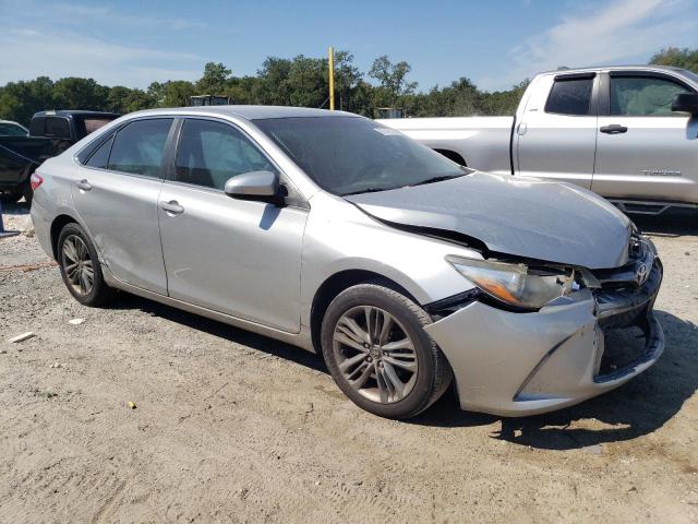 4T1BF1FK8HU447522 - 2017 TOYOTA CAMRY LE SILVER photo 4