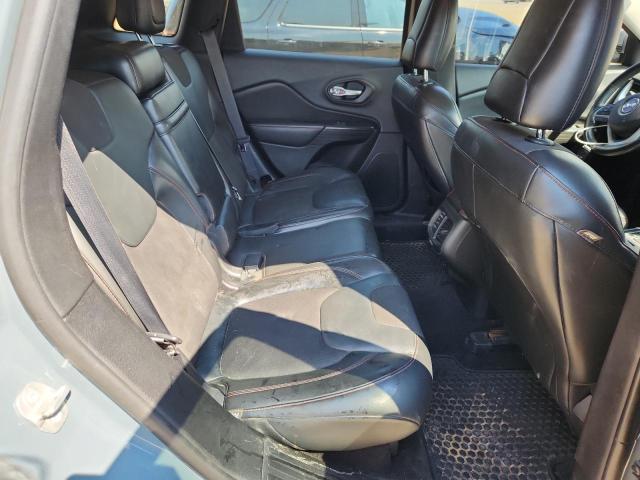 1C4PJMBS8FW673562 - 2015 JEEP CHEROKEE TRAILHAWK GRAY photo 11