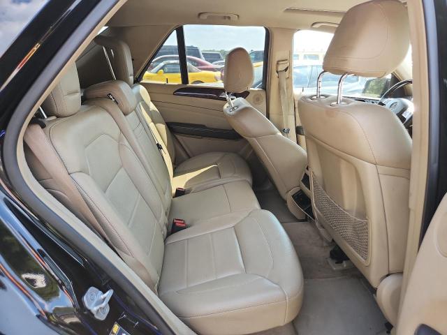 4JGDA5HBXCA070018 - 2012 MERCEDES-BENZ ML 350 4MATIC BLACK photo 10