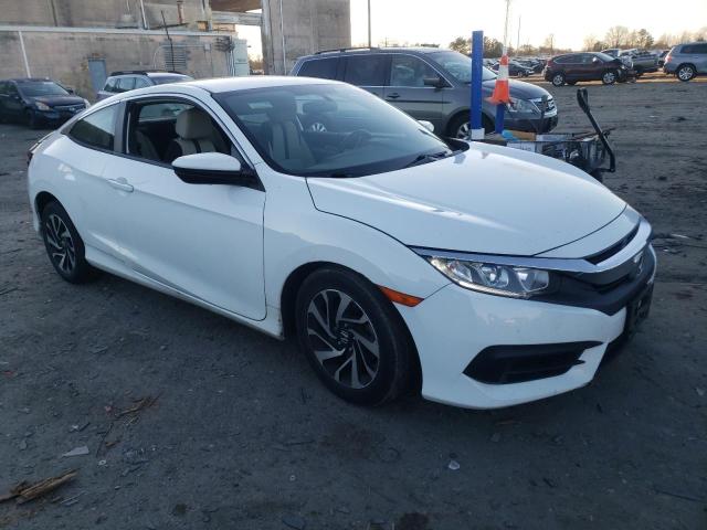 2HGFC4B55JH305817 - 2018 HONDA CIVIC LX WHITE photo 4