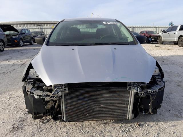 1FADP3E25JL310367 - 2018 FORD FOCUS S SILVER photo 5