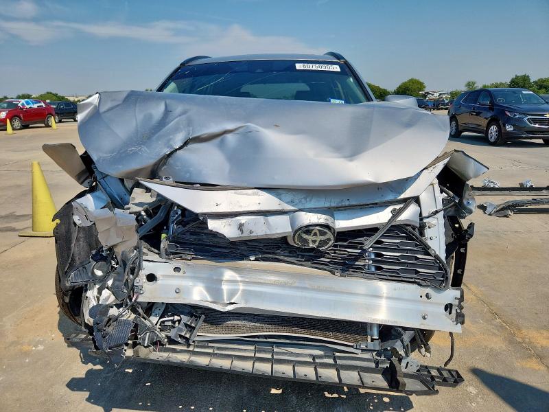 2T3W1RFV6KC005864 - 2019 TOYOTA RAV4 XLE 银色 照片 5