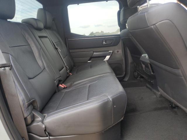 5TFNA5DB8RX189920 - 2024 TOYOTA TUNDRA CREWMAX PLATINUM 灰色 照片 10