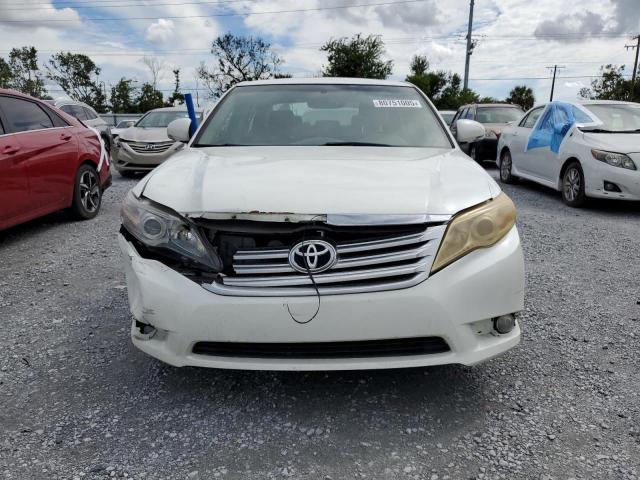4T1BK3DB4CU454339 - 2012 TOYOTA AVALON BASE Weiß Foto 5